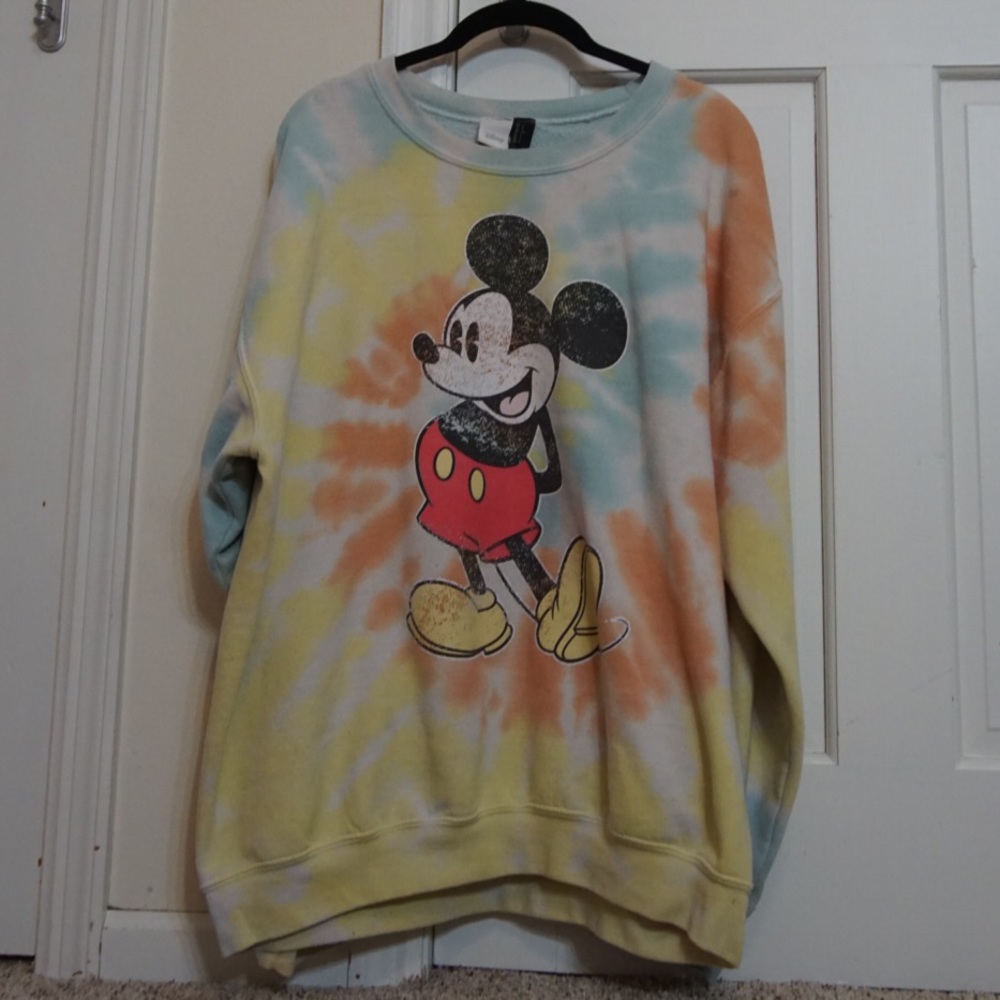 Tie - Dye Mickey Mouse sweatshirt